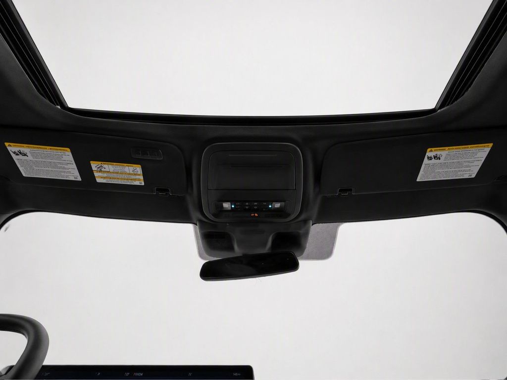 New 2027 White Ford Platinum image 20