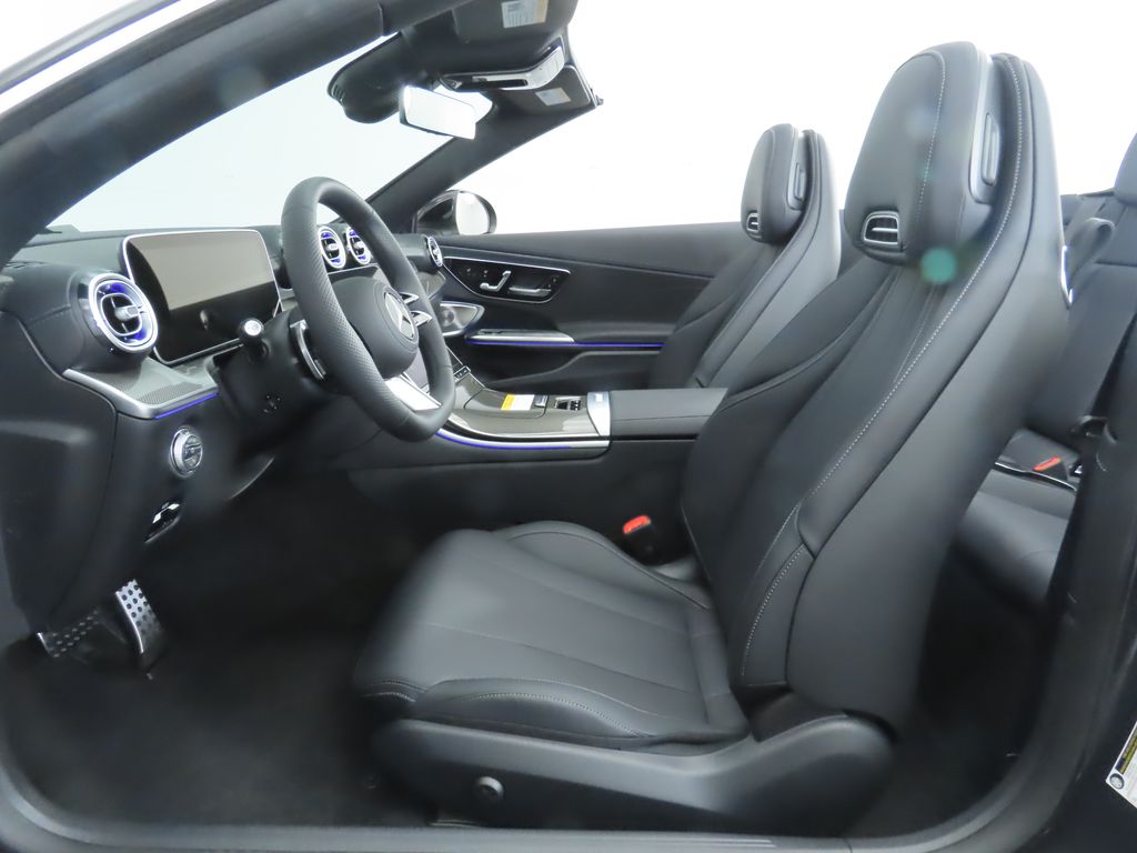 2025 Mercedes-Benz CLE 300 27