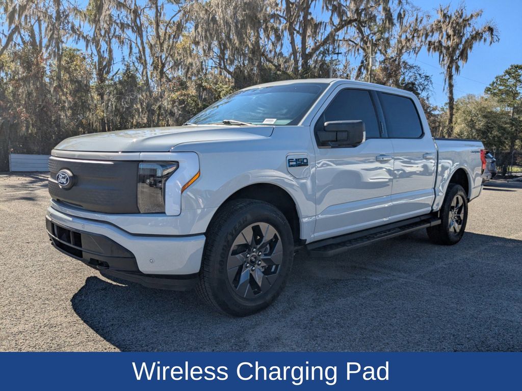 2024 Ford F-150 Lightning Flash