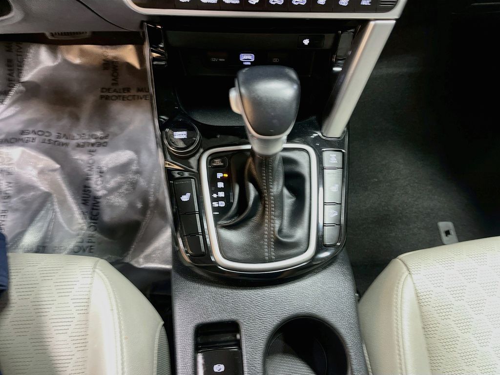 Used 2021 Steel Gray Kia SX image 17