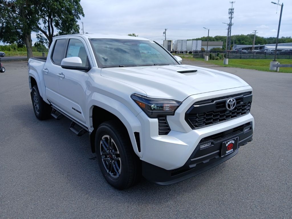 2025 Toyota Tacoma TRD Sport's photo