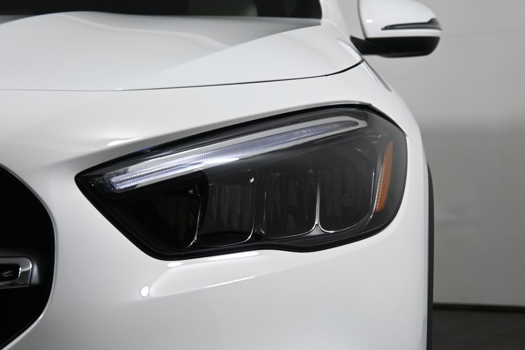 Thumbnail: 2026 Mercedes-Benz GLA - 10