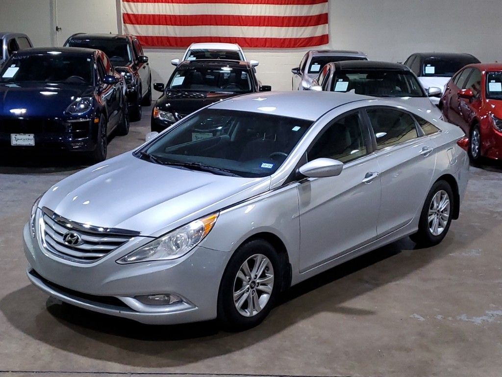 2013 Hyundai Sonata GLS 34