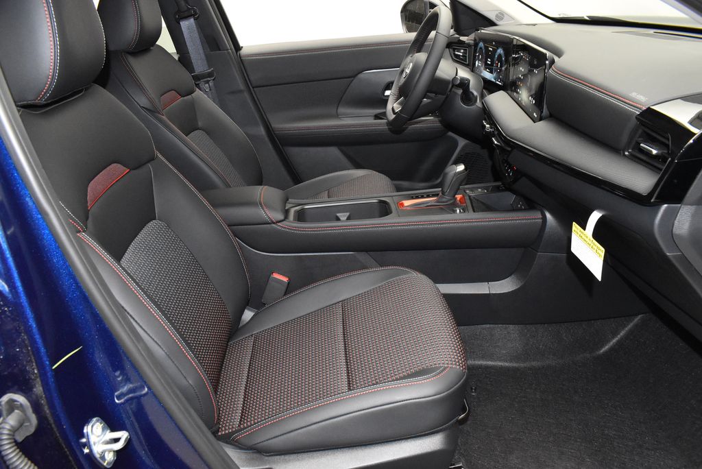 Thumbnail: 2026 Nissan Kicks - 22