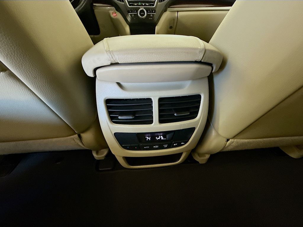 Thumbnail: 2016 Acura MDX - 26