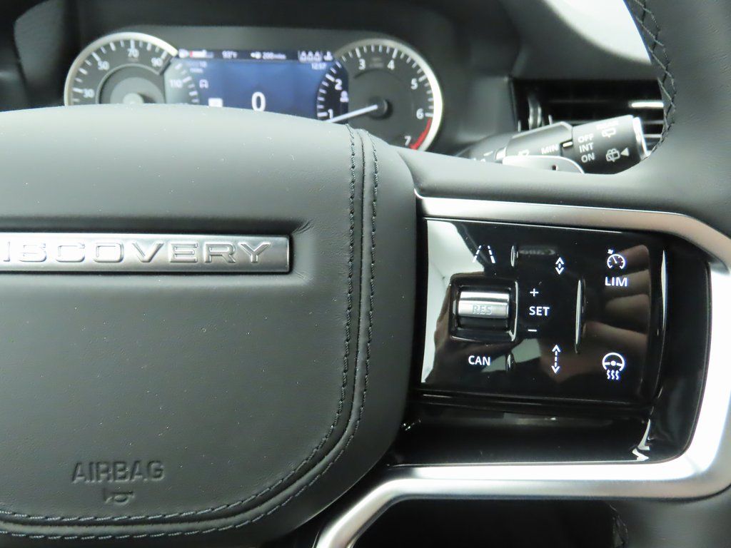 Thumbnail: 2023 Land Rover Discovery Sport - 12
