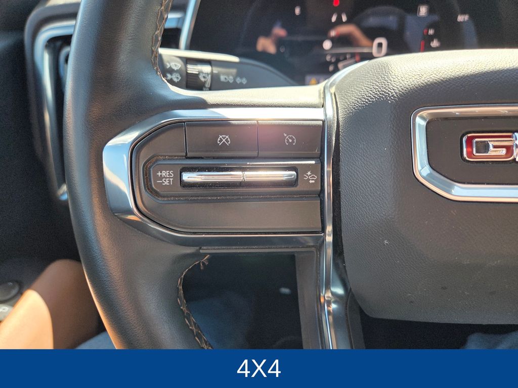 2023 GMC Canyon 4WD Crew Cab Short Box AT4