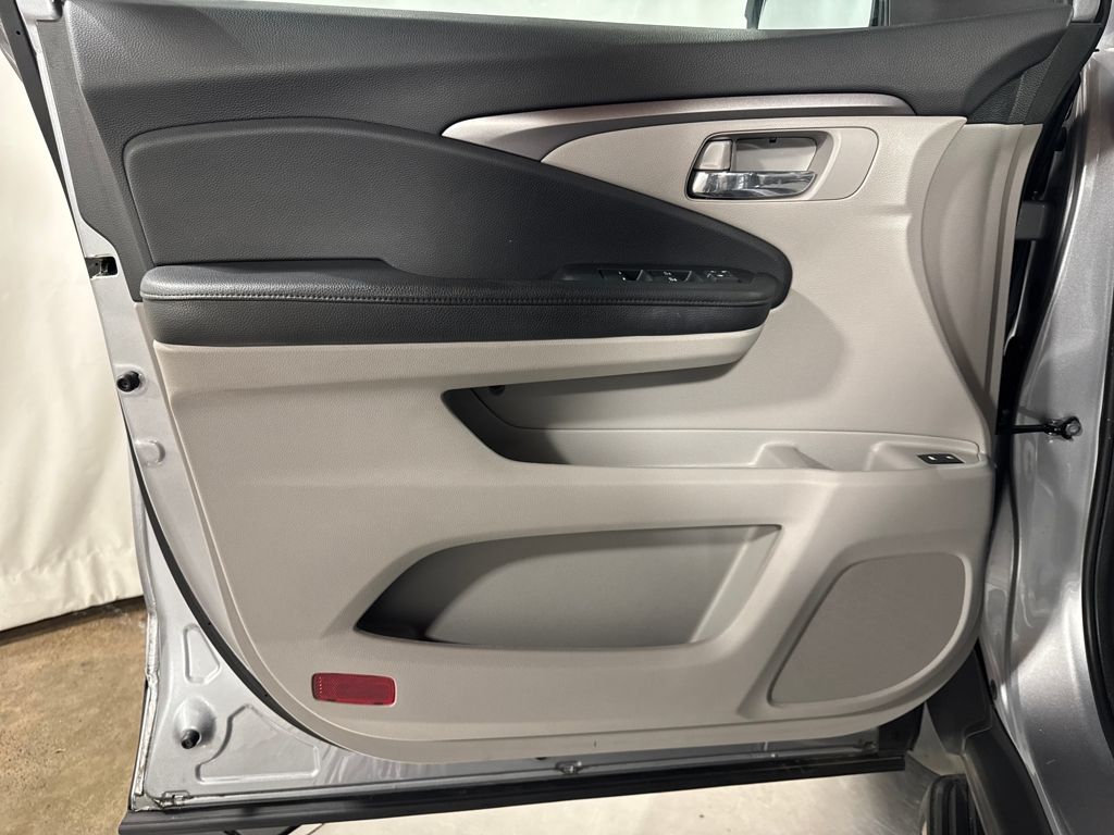 used 2018 Honda Pilot car, priced at $21,783