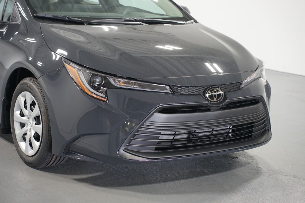 Thumbnail: 2025 Toyota Corolla - 4