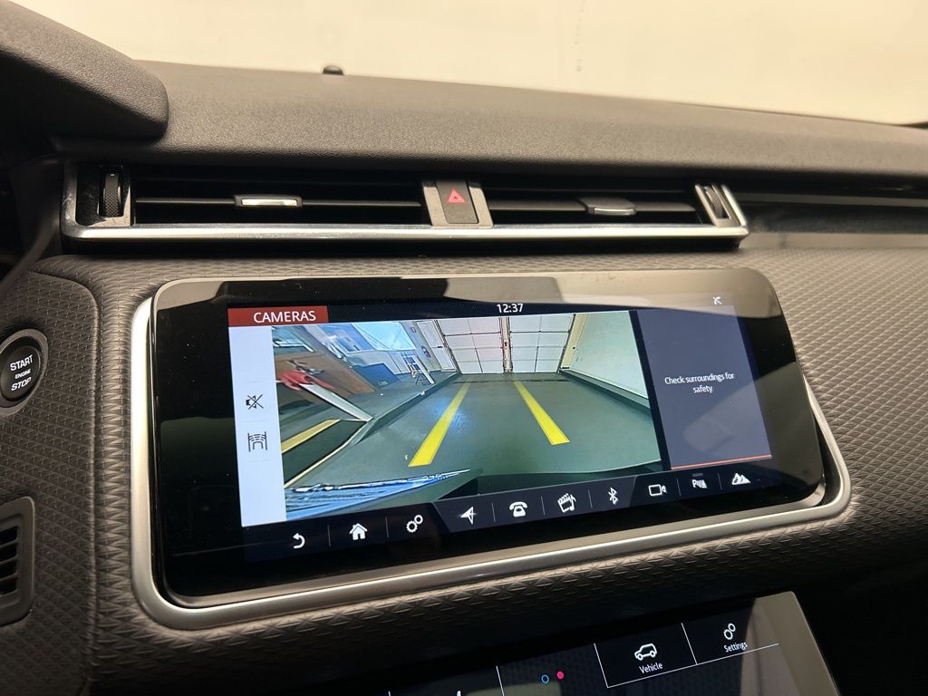 Thumbnail: 2018 Land Rover Range Rover Velar - 19