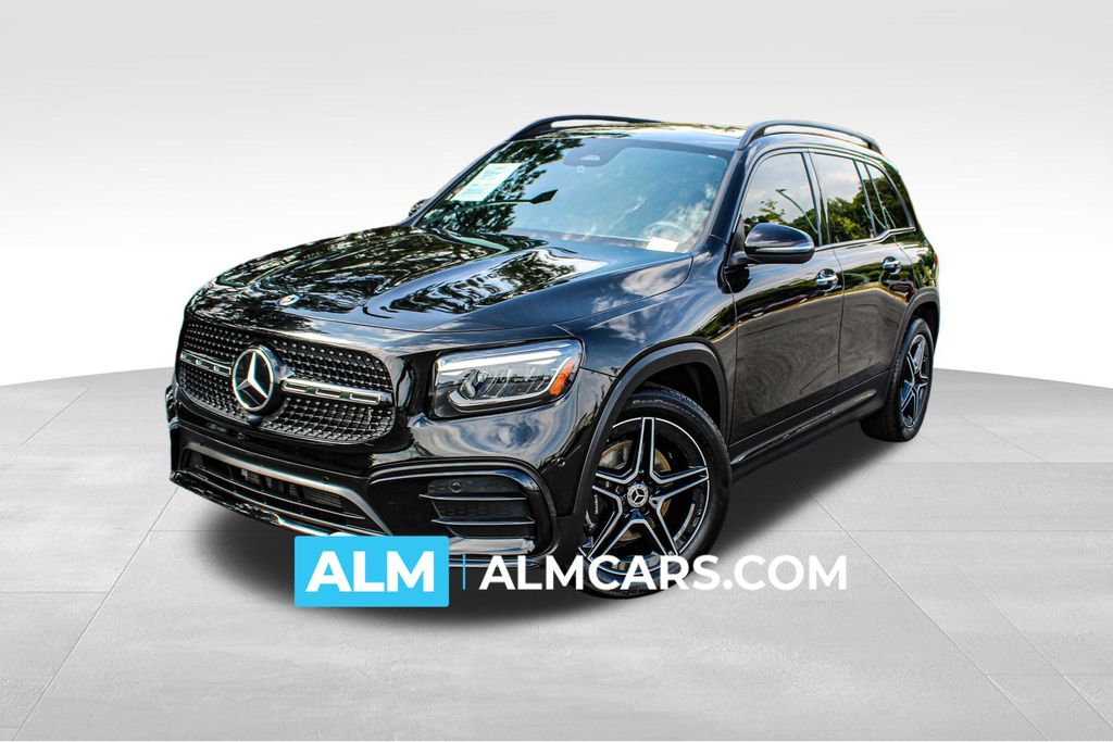 2024 Mercedes-Benz GLB GLB 250's photo