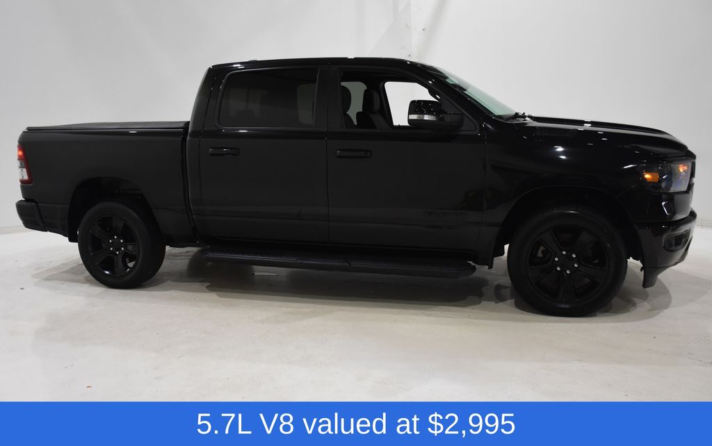 View vehicle photo 3