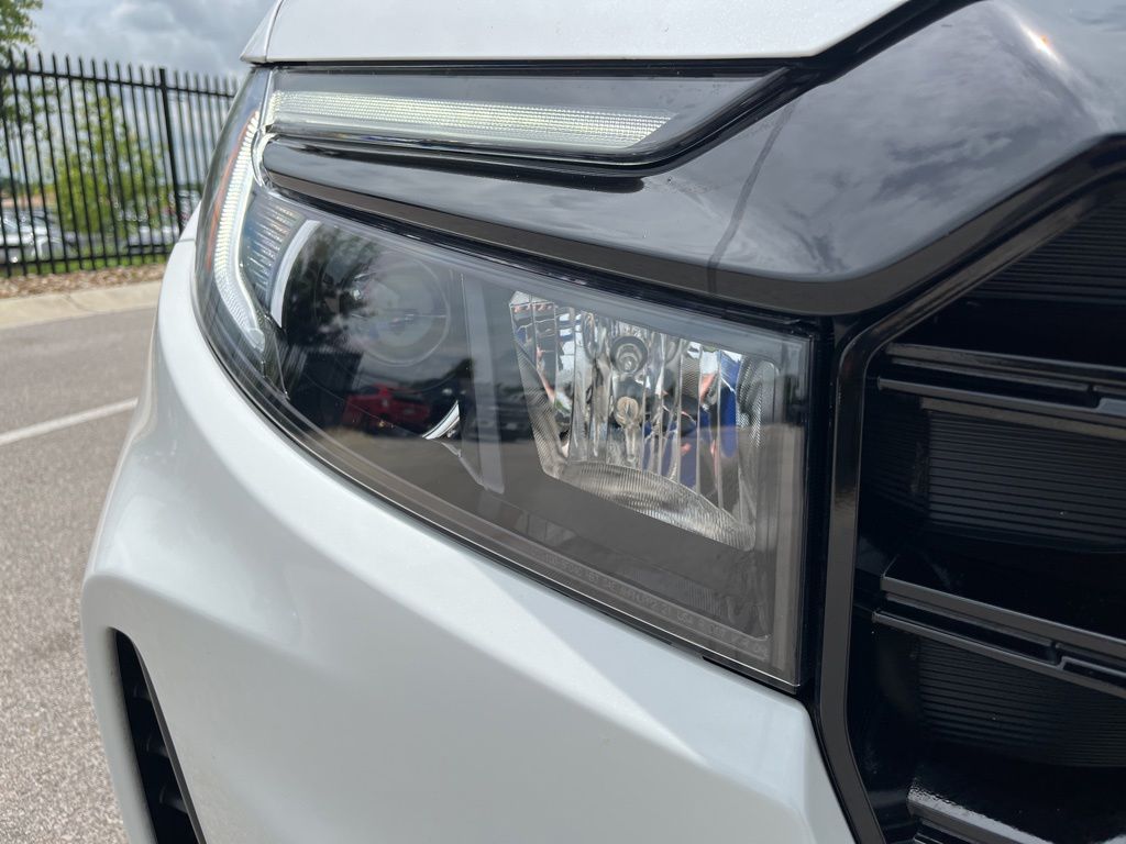 Thumbnail: 2023 Honda Passport - 15