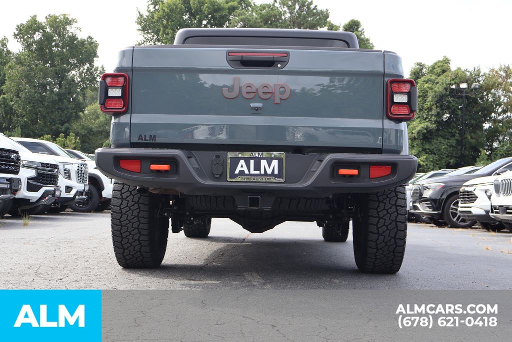 Used 2026 Gray Jeep Mojave image 6