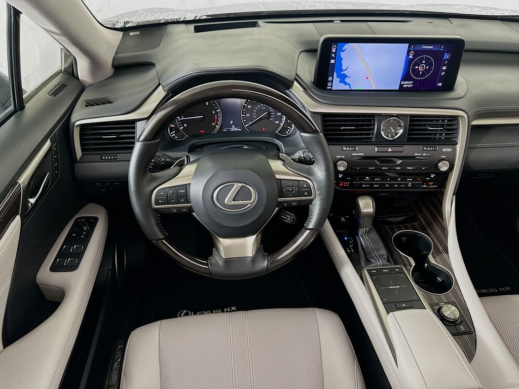 2022 Lexus RX 350L 23