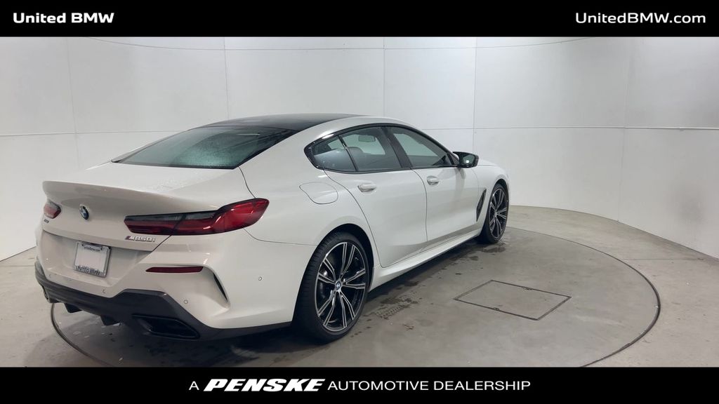 2024 BMW 8 Series M850i xDrive 8