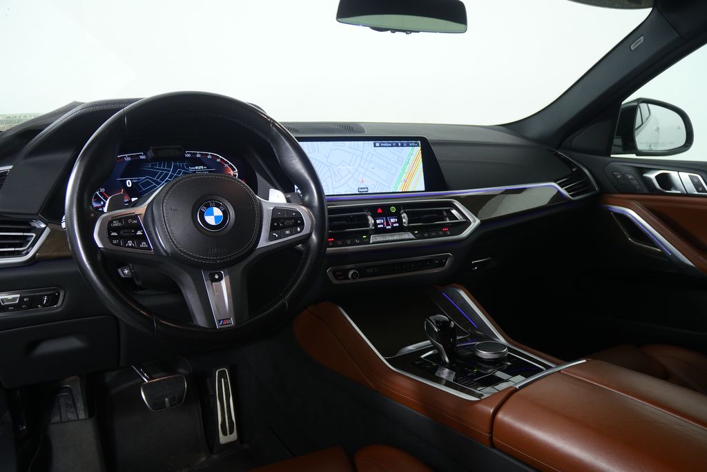 Thumbnail: 2023 BMW X6 - 10