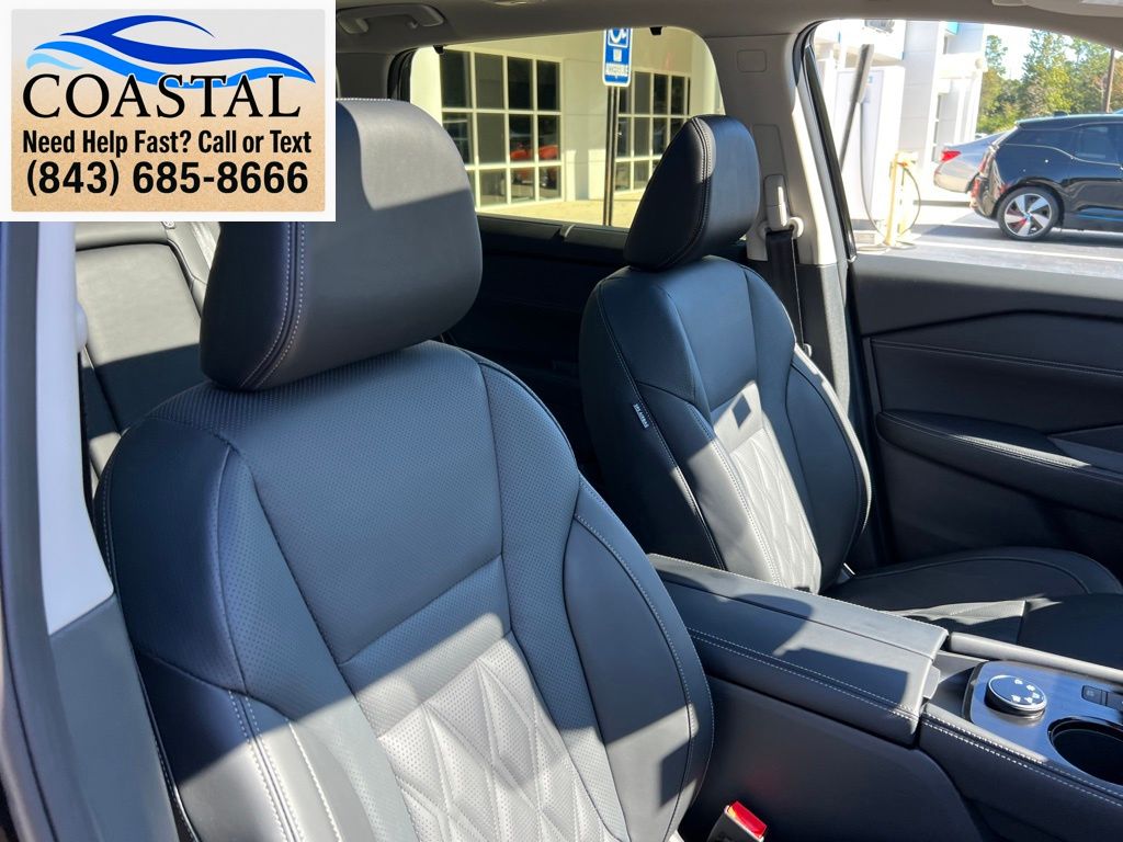 2026 Nissan Rogue Platinum Black at Lugoff Nissan