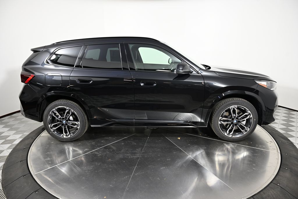 2025 BMW X1 xDrive28i 6