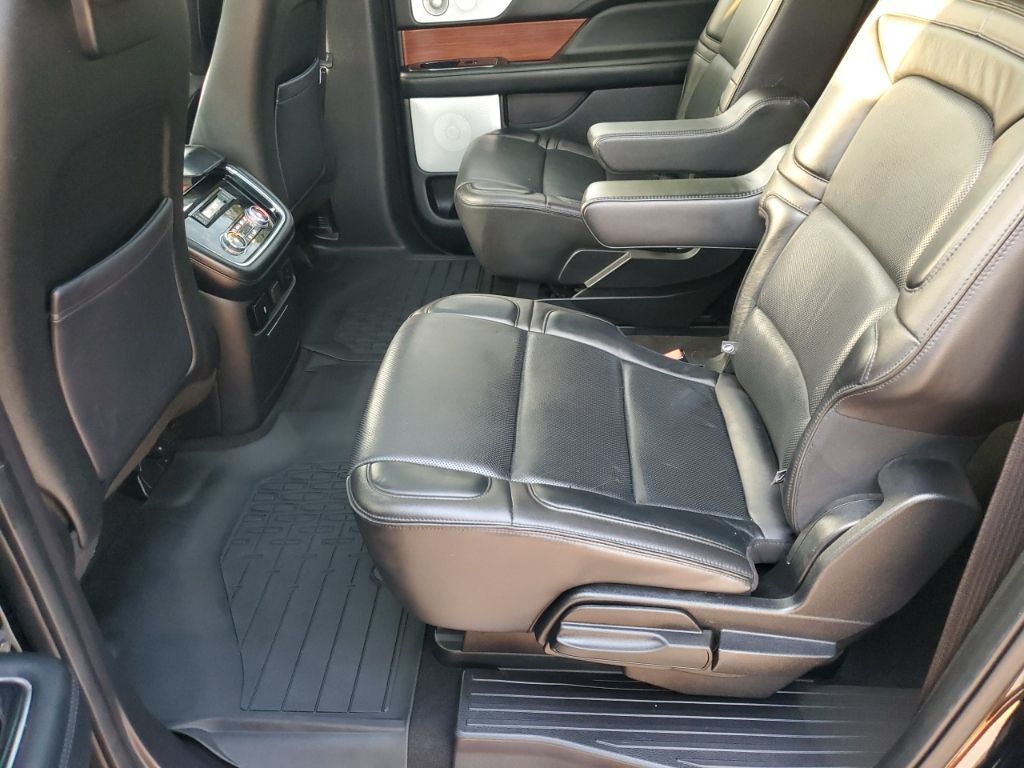 Used Car 2018 Lincoln Navigator L  Reserve For Sale Under $40,000 In Austin, Texas
