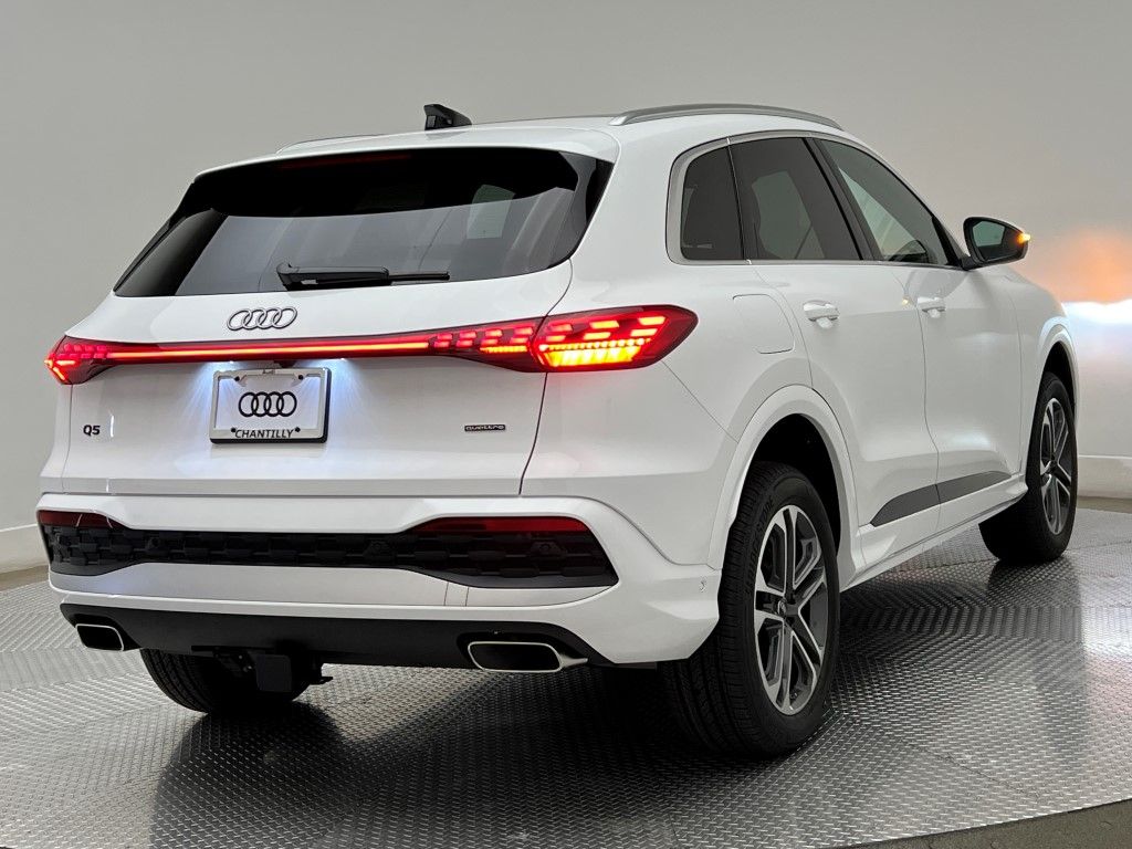 Thumbnail: 2025 Audi Q5 - 5