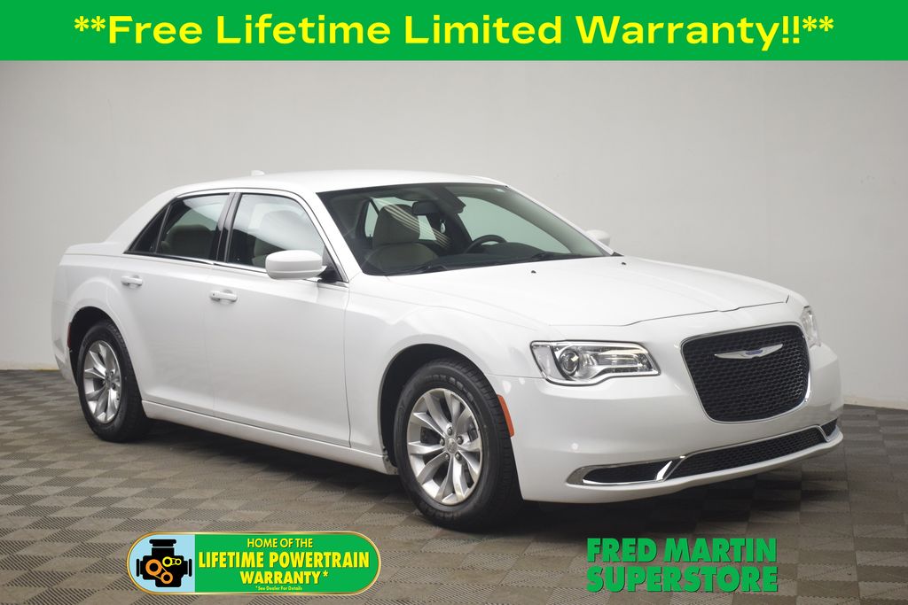 used 2018 Chrysler 300 car, priced at $13,595