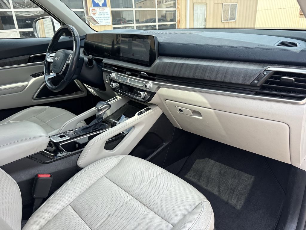 2023 Kia Telluride EX White at Community Kia