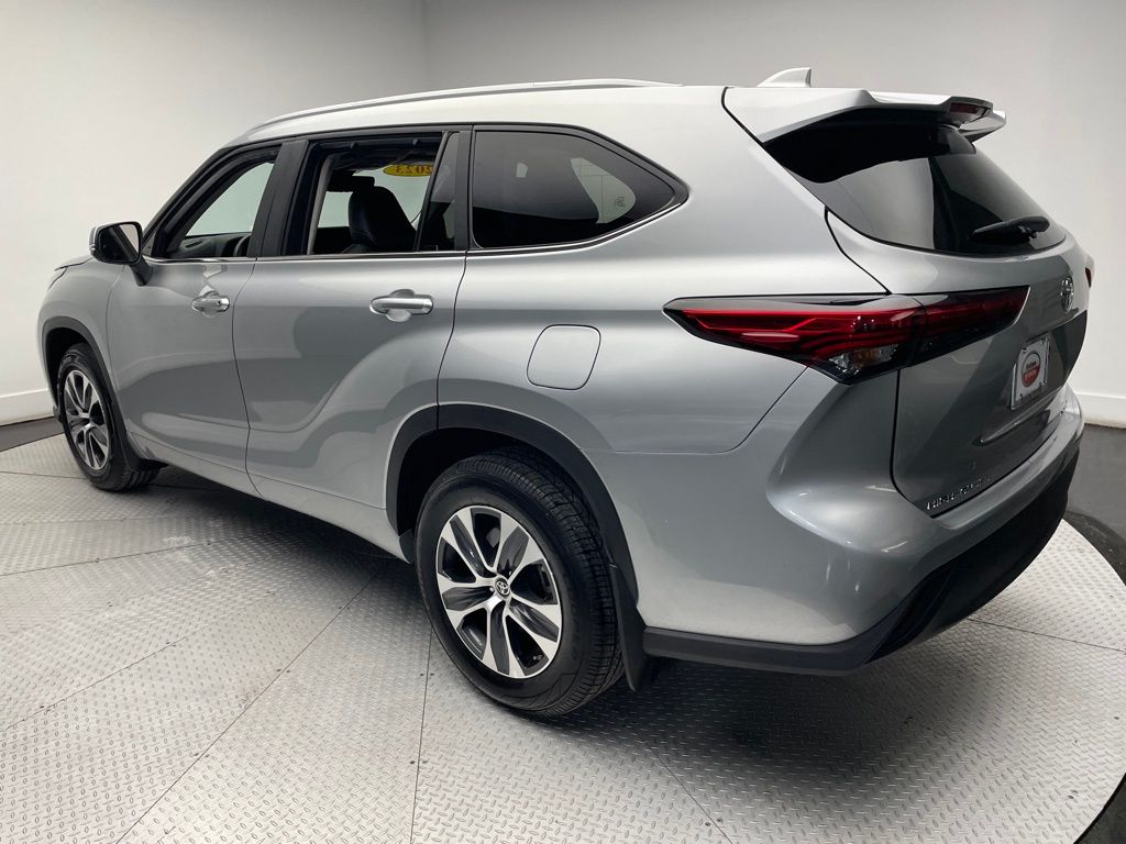 2023 Toyota Highlander XLE 7