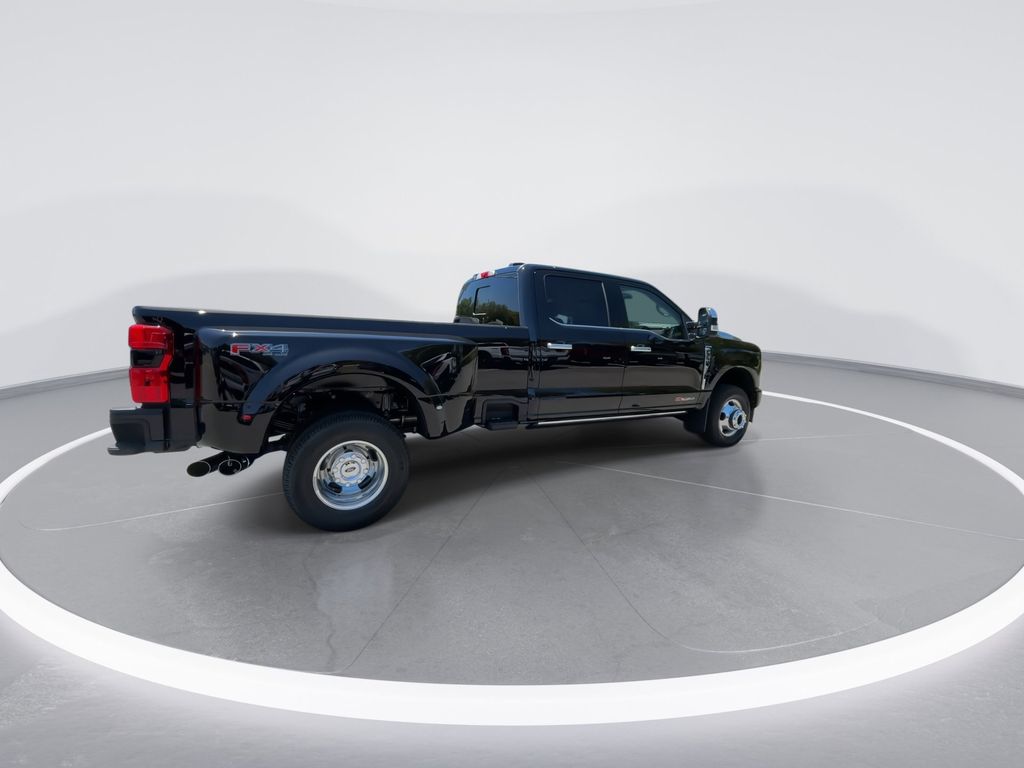 New 2026 Agate Black Metallic Ford F-350® Platinum® image 8