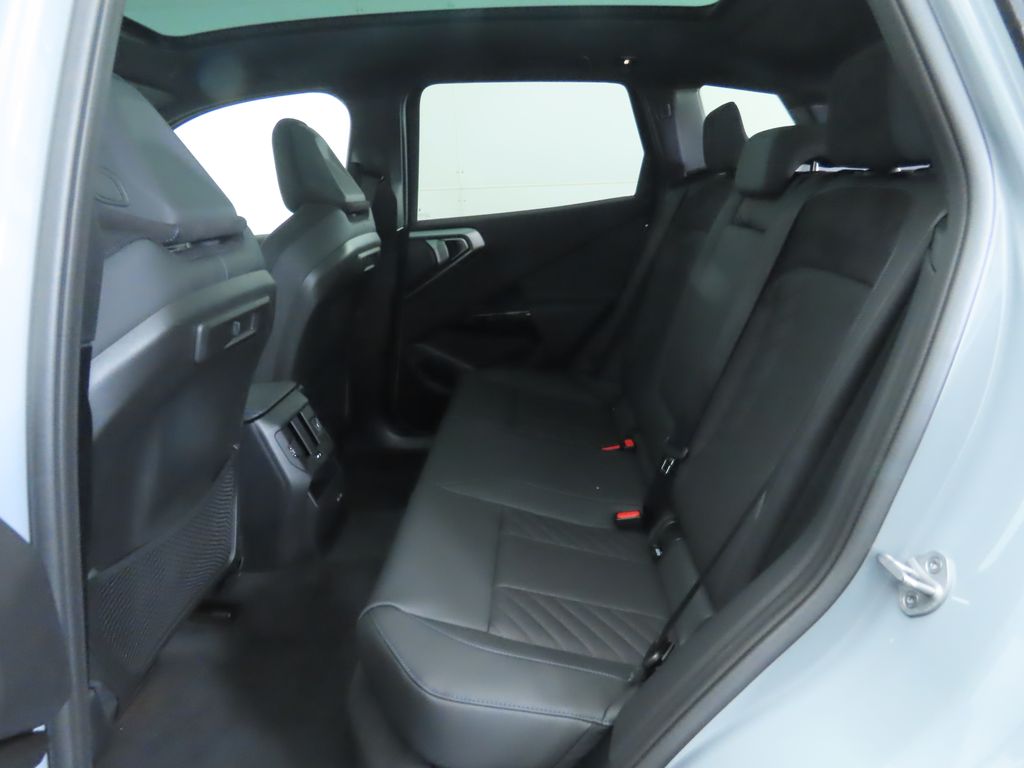 Thumbnail: 2026 BMW X3 - 22