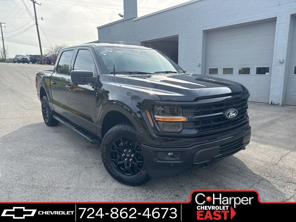 Black Metallic 2025 Ford F-150 XLT SuperCrew 4WD Pickup Truck Four-Wheel Drive Automatic