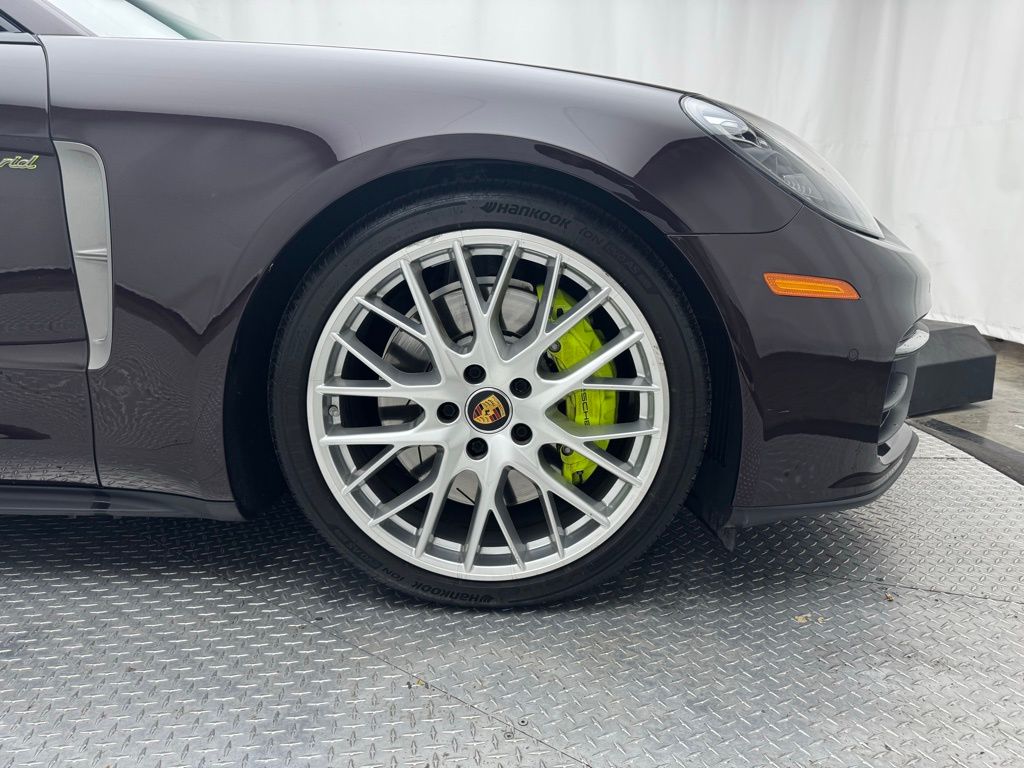 2022 Porsche Panamera 4 15