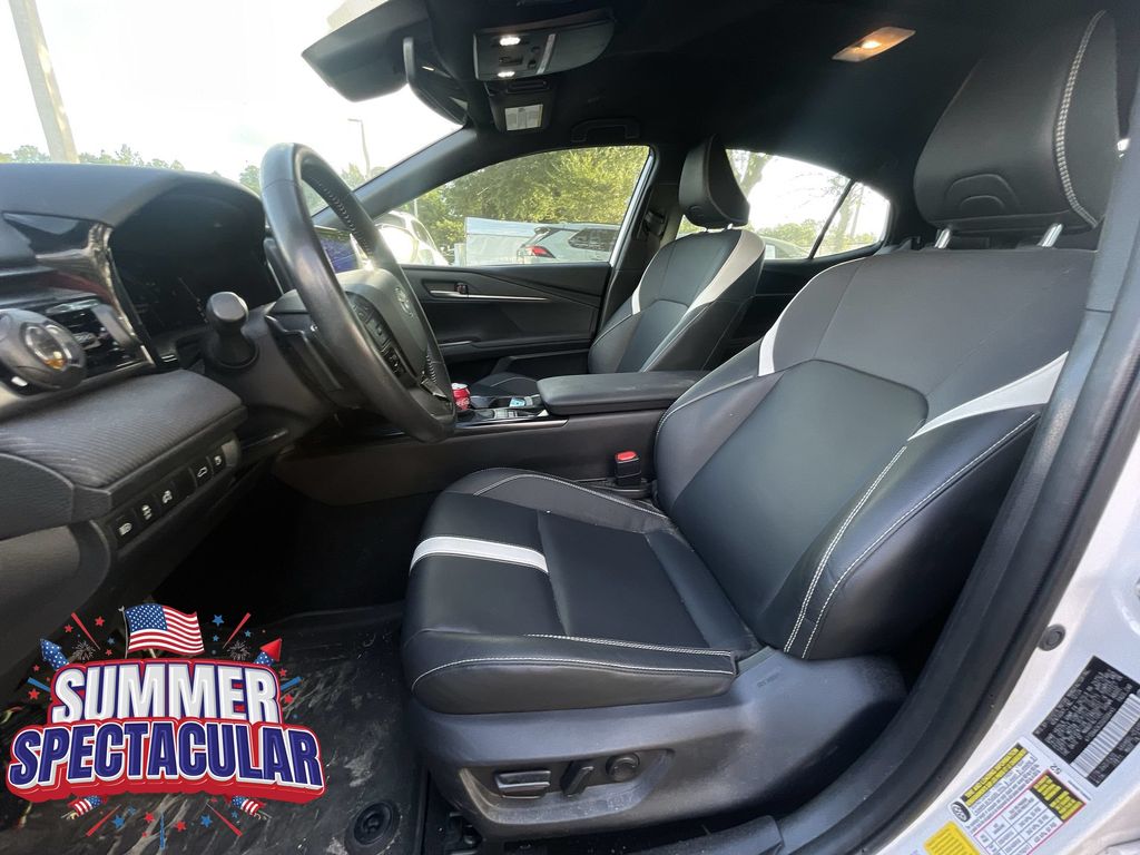 Used 2025 Toyota Camry Sedan