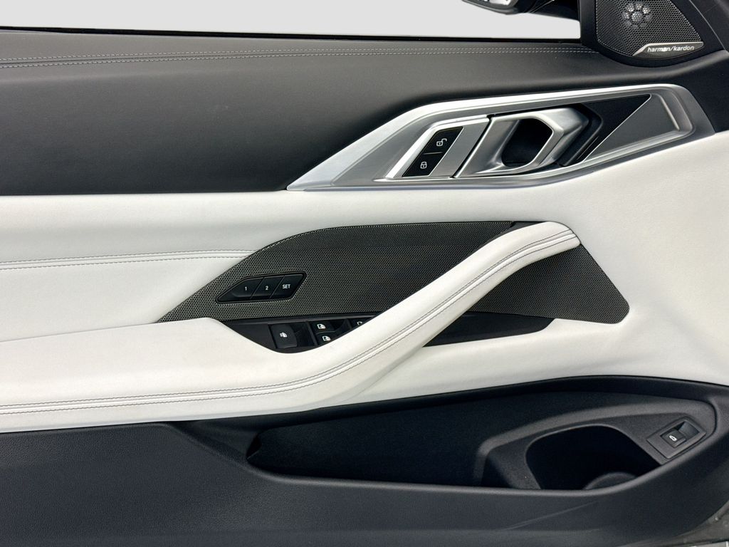 Thumbnail: 2022 BMW M4 - 21