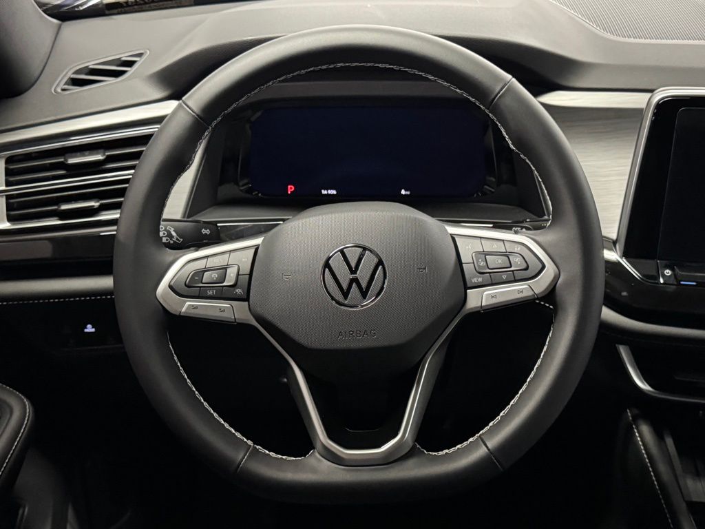 2026 Volkswagen Atlas Cross Sport SE w/Tech - Photo 10