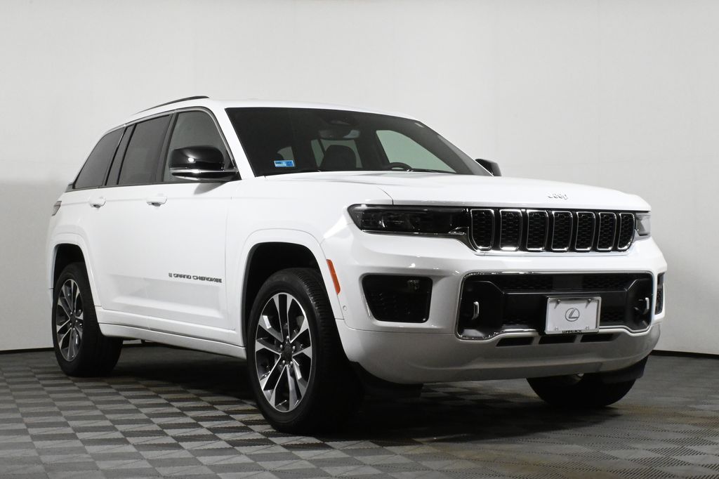 Thumbnail: 2024 Jeep Grand Cherokee - 10