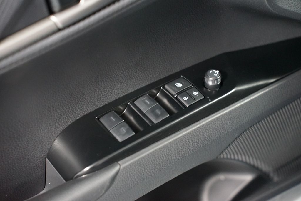 Thumbnail: 2026 Toyota Camry - 32