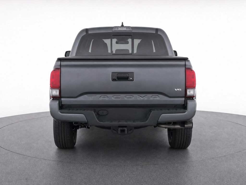 Thumbnail: 2022 Toyota Tacoma - 30