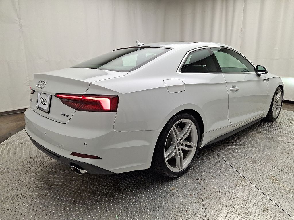 Thumbnail: 2019 Audi A5 - 4