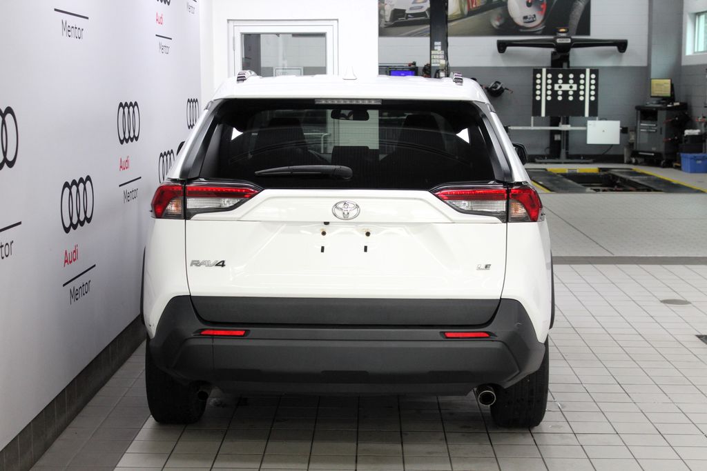 Thumbnail: 2019 Toyota RAV4 - 5