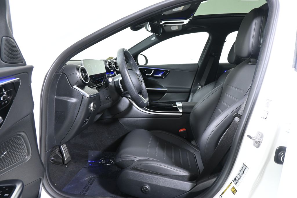 Thumbnail: 2026 Mercedes-Benz C-Class - 3