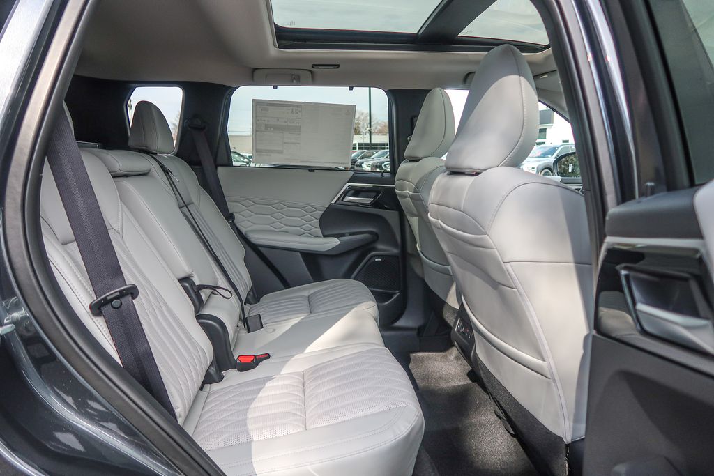 2026 Mitsubishi Outlander SEL 2.5 2WD