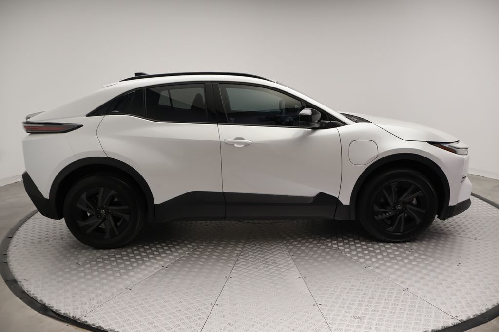 Thumbnail: 2026 Toyota C-HR - 7