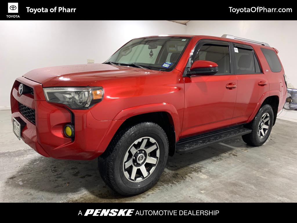 2018 Toyota 4Runner TRD Off Road Hero Image