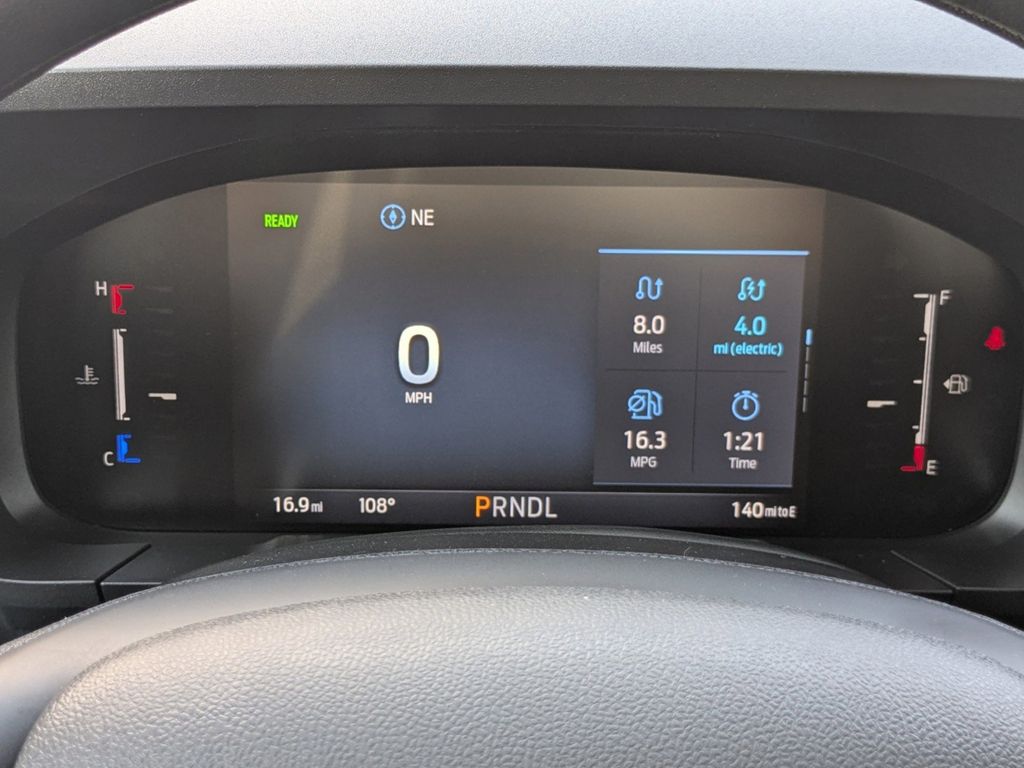 2025 Ford Maverick XL