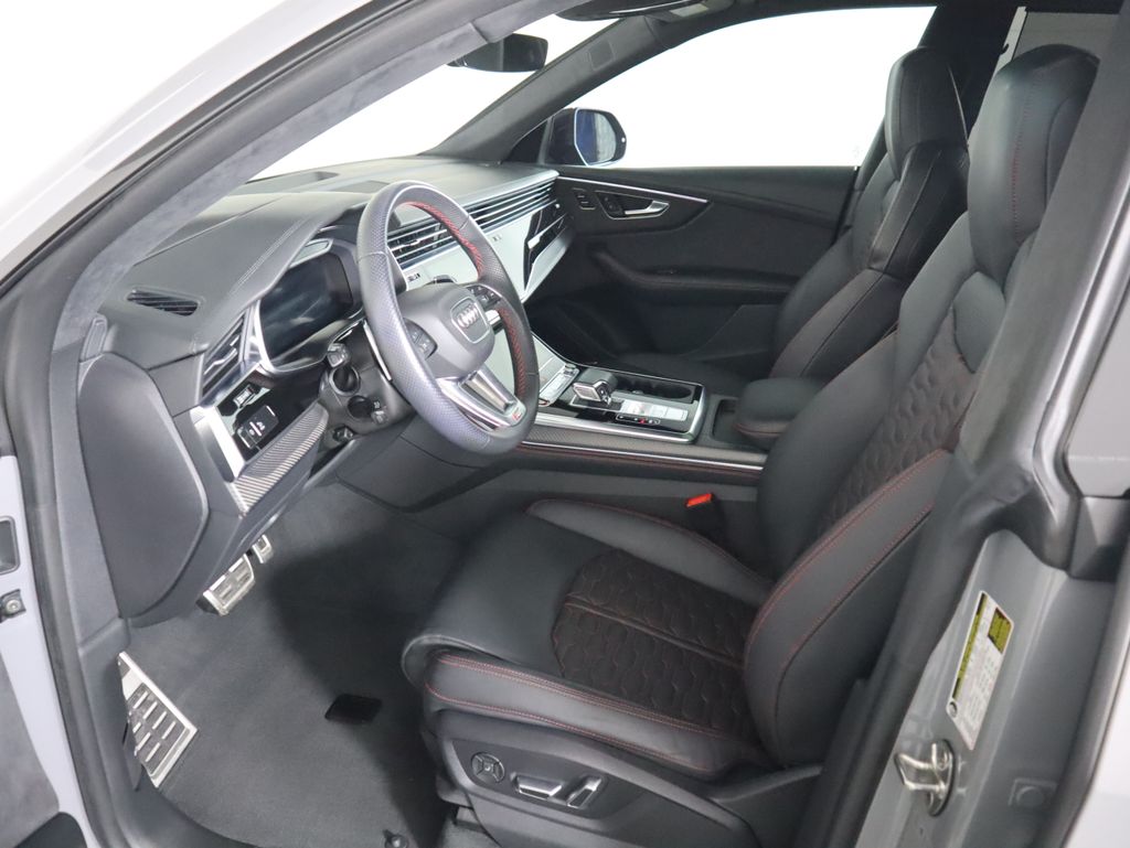 Thumbnail: 2024 Audi RS Q8 - 20