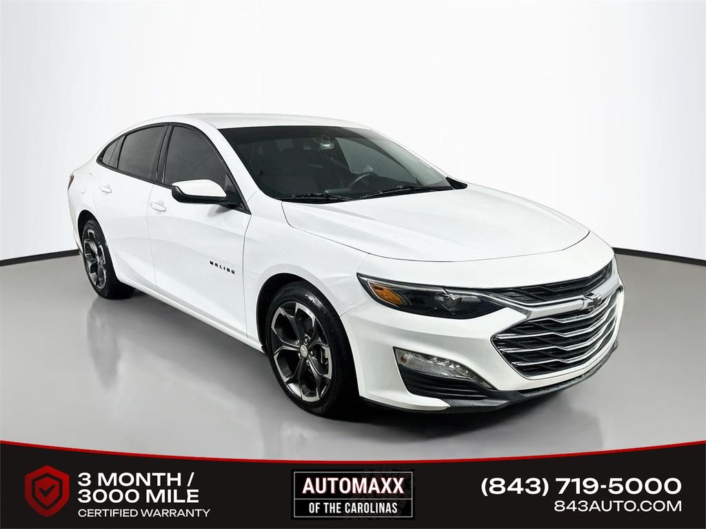 Summit White 2022 Chevrolet Malibu Sedan Front-Wheel Drive Continuously Variable Transmission