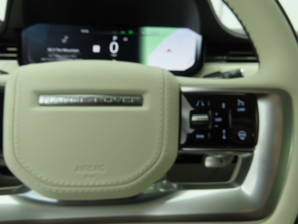 Thumbnail: 2025 Land Rover Range Rover - 12