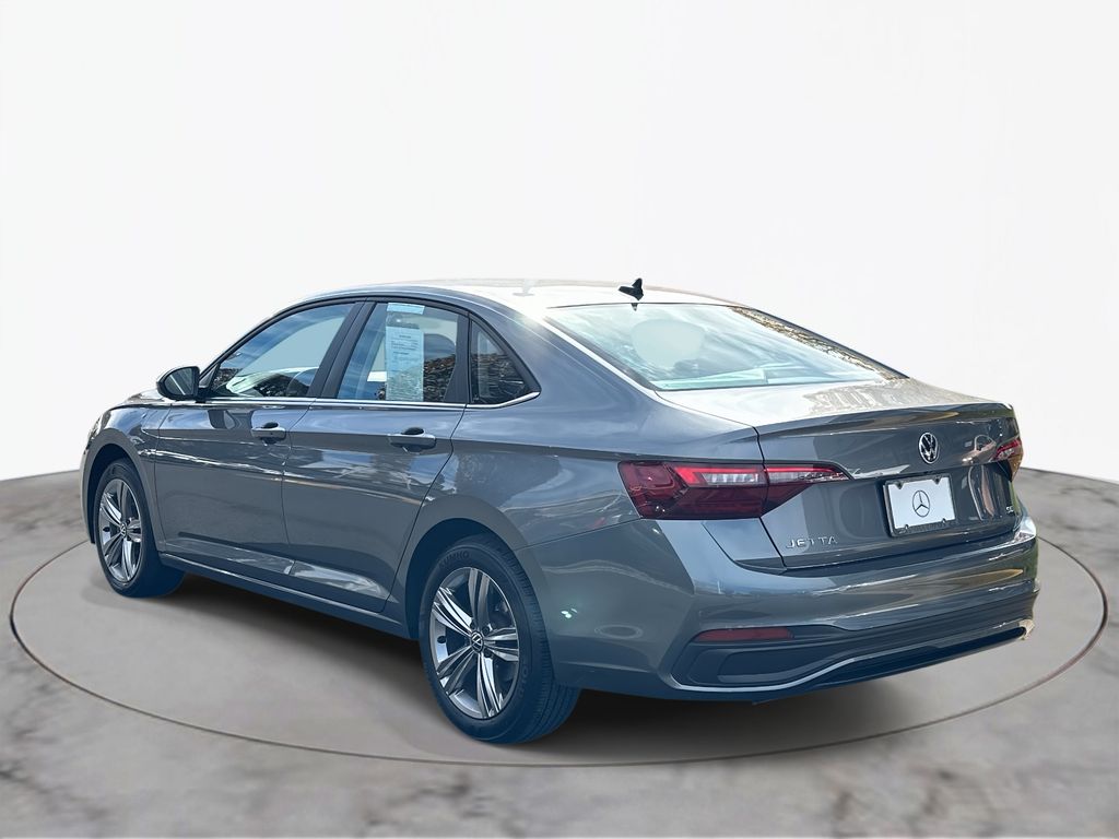 Thumbnail: 2022 Volkswagen Jetta - 11