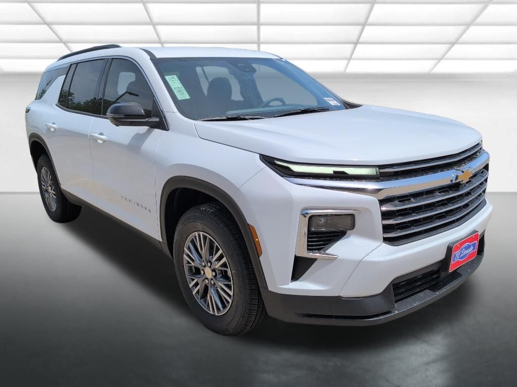 Summit White 2026 Chevrolet Traverse SUV / Crossover Front-Wheel Drive 8-Speed Automatic